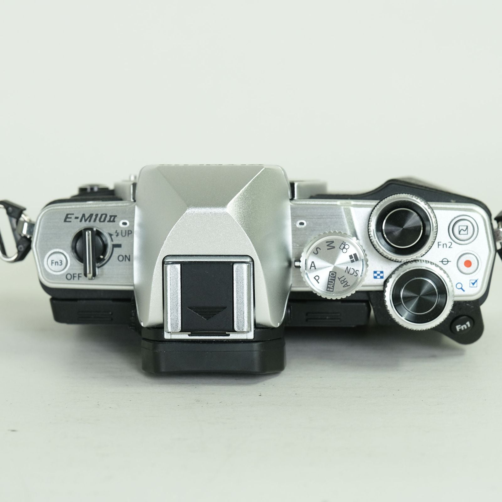 Olympus Mirrorless Interchangeable Lips 2,341 Om-D E-M10 Mark Ii