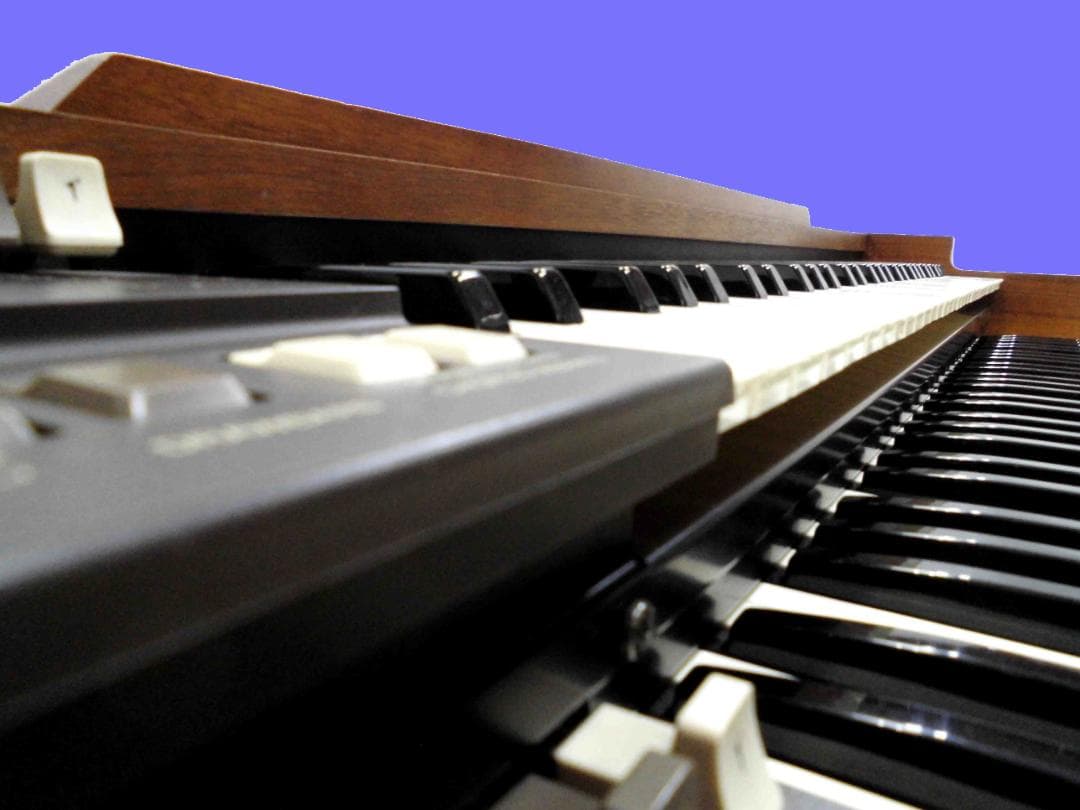 Electronic Organs 2