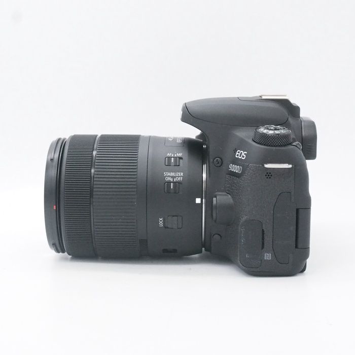 Canon Others Eos 9000D/Ef-S18-135 Is Usm