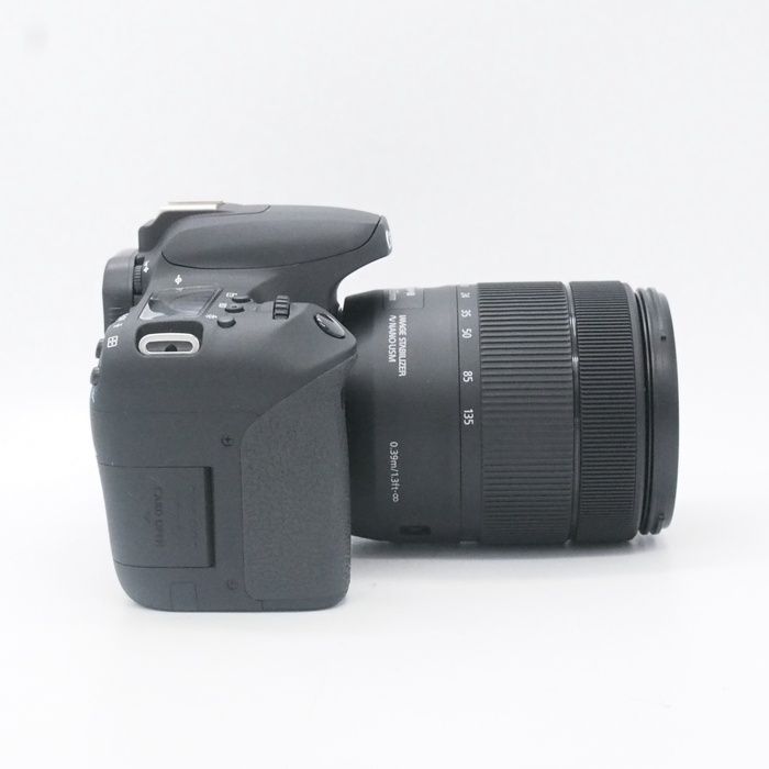 Canon Others Eos 9000D/Ef-S18-135 Is Usm