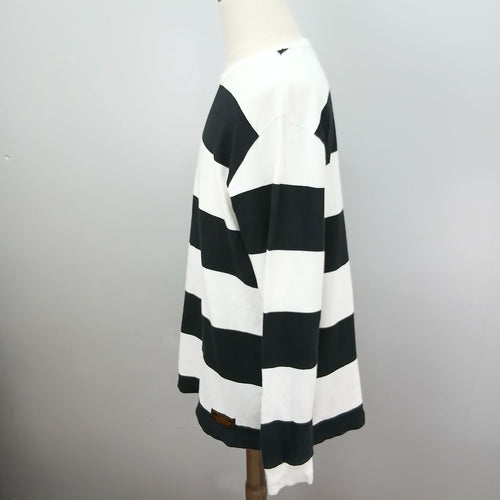 Neighborhood 7 Minutes, Long -Sleeved Cut -And -Sew T Xl 1051