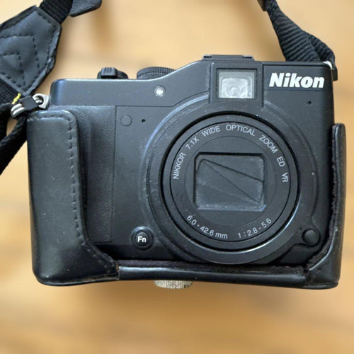 Nikon Compact Digital Cameras Coolpix P7000