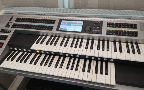 Keyboards Digital Pianos Yamaha Els-02