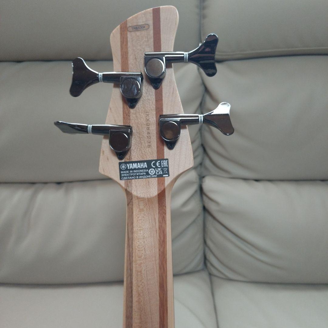 Electric Basses Yamaha Trbx304