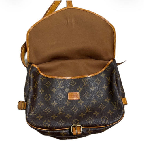 Louis Vuitton Shoulder Bags 30