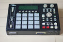 Akai Professional Samplers Mpc1000