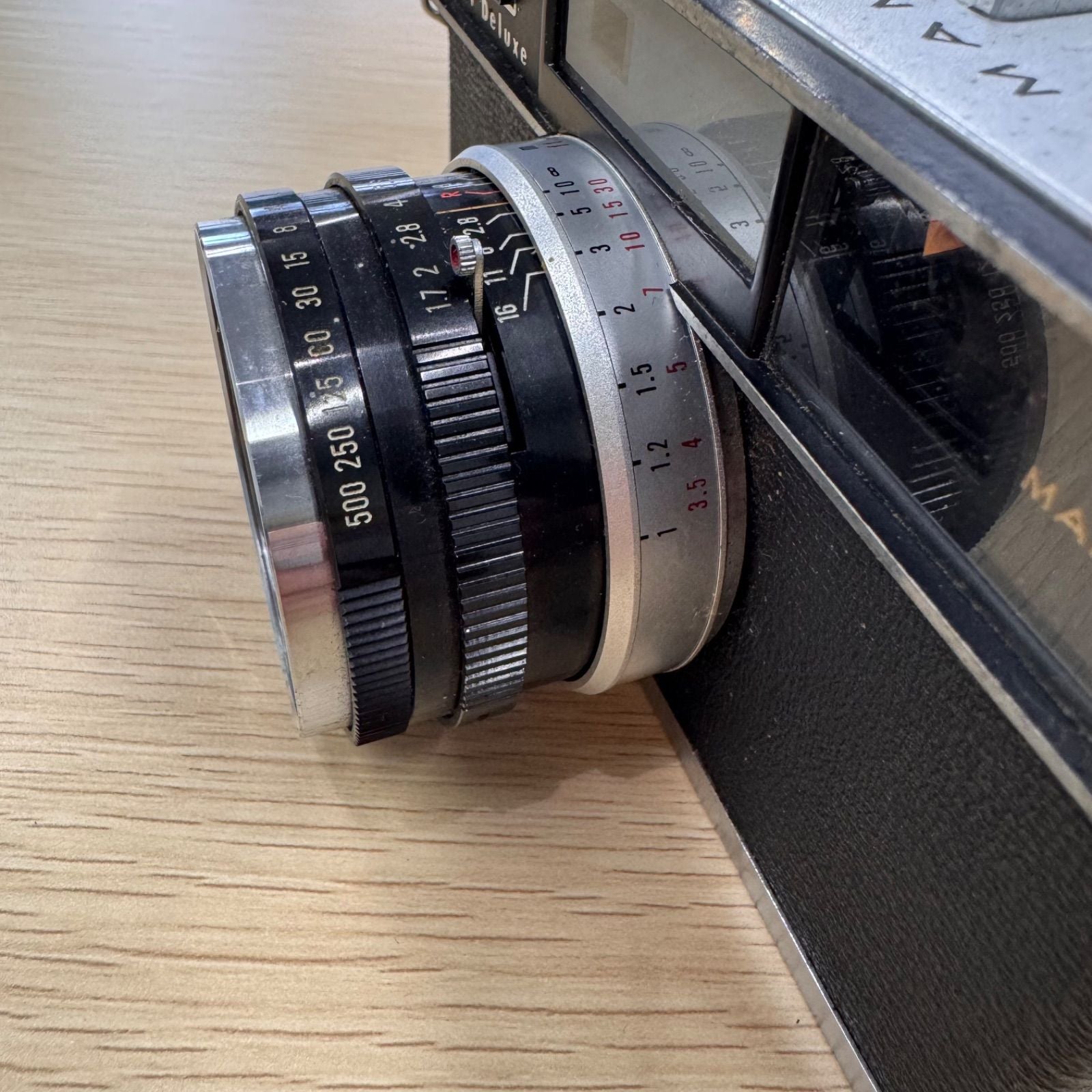Mamiya Slr Camera (Film) Super Deluxe