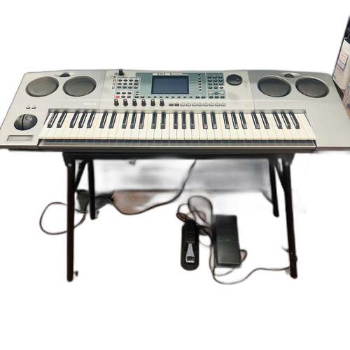 Electronic Organ Yamaha Eos B2000