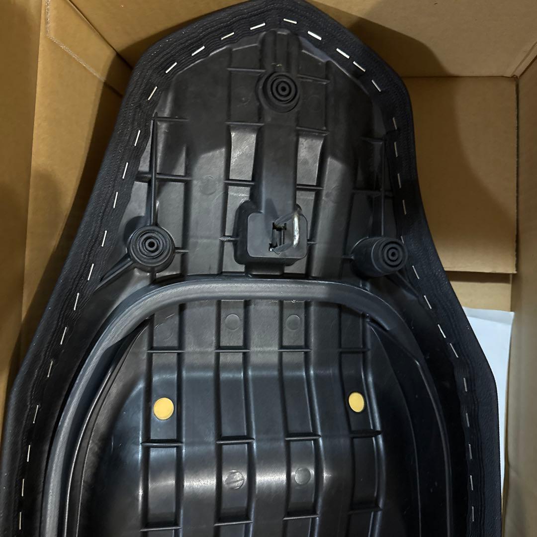 Yamaha Seat Gpd125