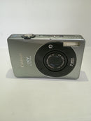 Compact Digital Camera 4886 Canon Ixy 90