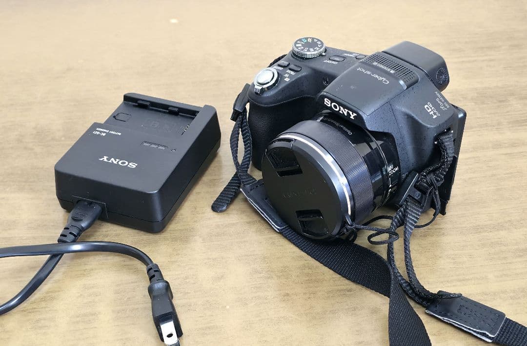 Sony Mirrorless Interchangeable Lens Cameras 8/13 Cyber-Shot Dsc-Hx100V