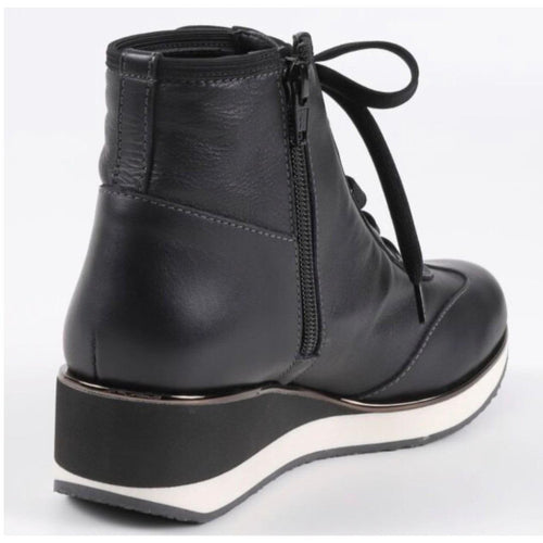 Vita Nova Sneakers 4E
