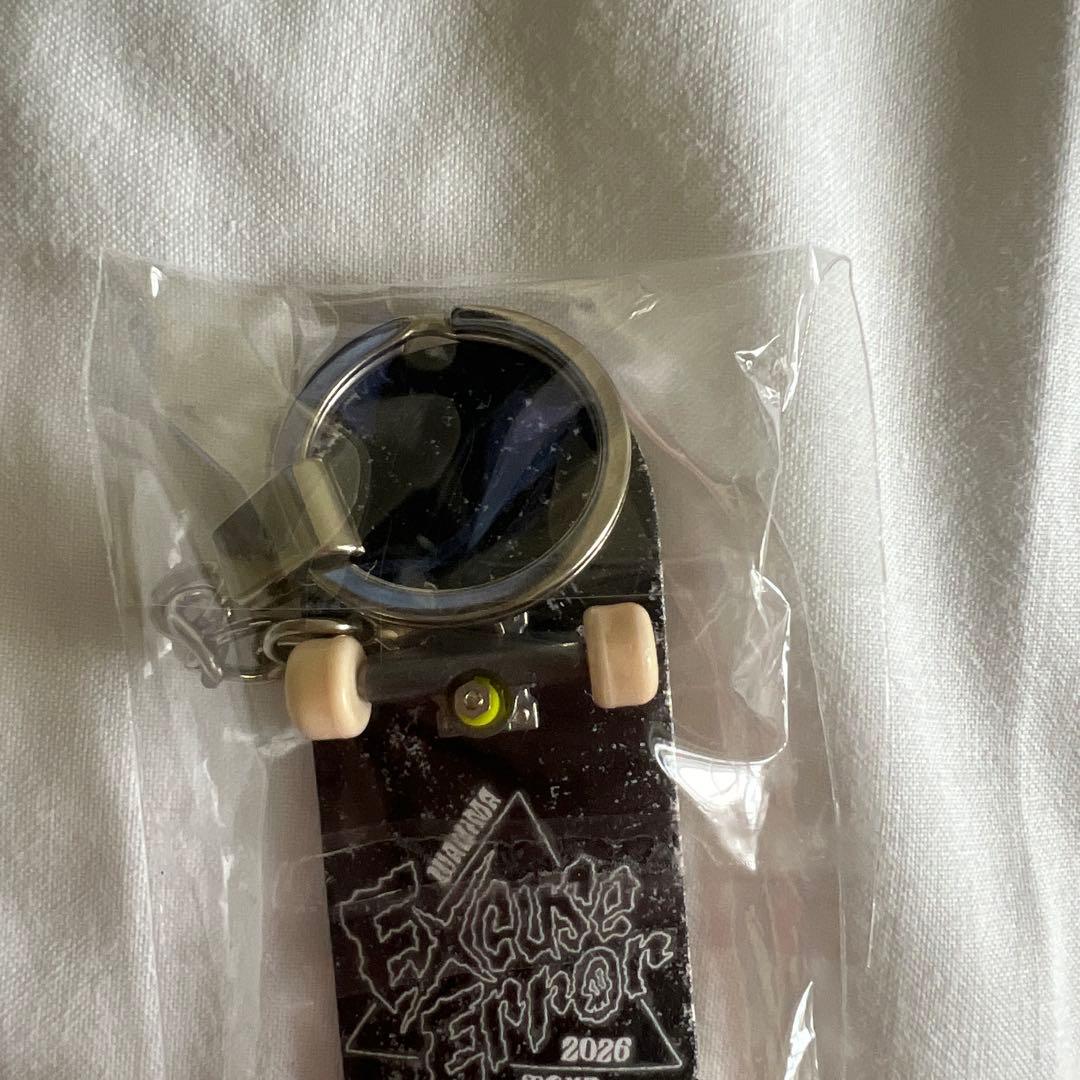 Keychains Acrylic Wanima Excuse Error A