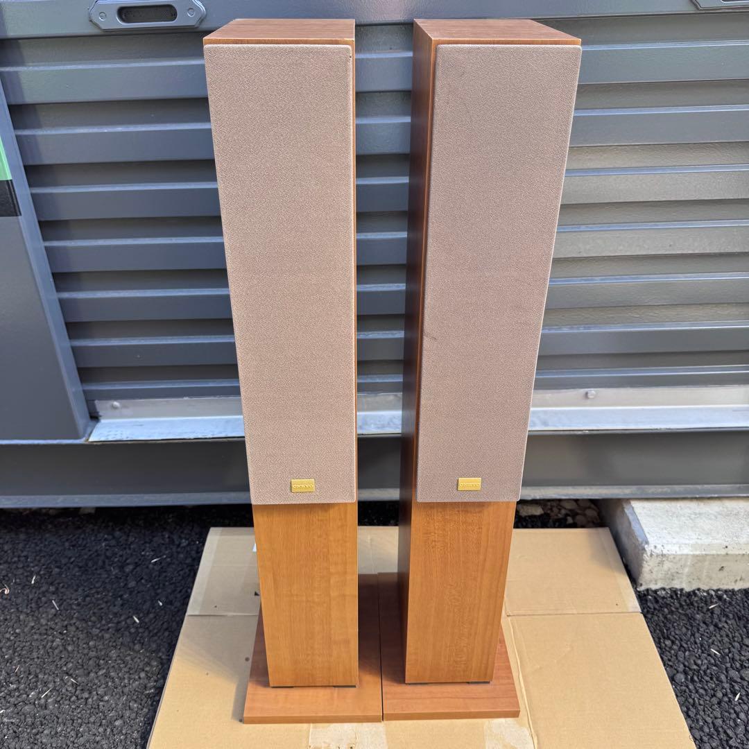Onkyo Speakers D-105F