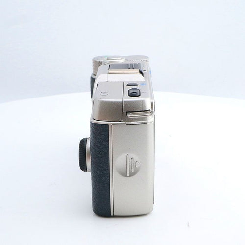 Pentax Others Q7