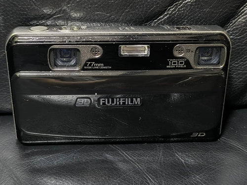 Compact Digital Cameras Fujifilm Finepix Real 3D W1