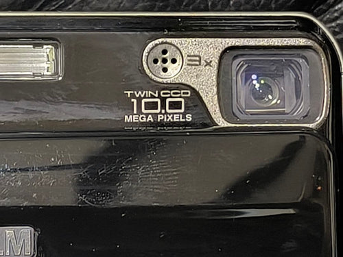 Compact Digital Cameras Fujifilm Finepix Real 3D W1