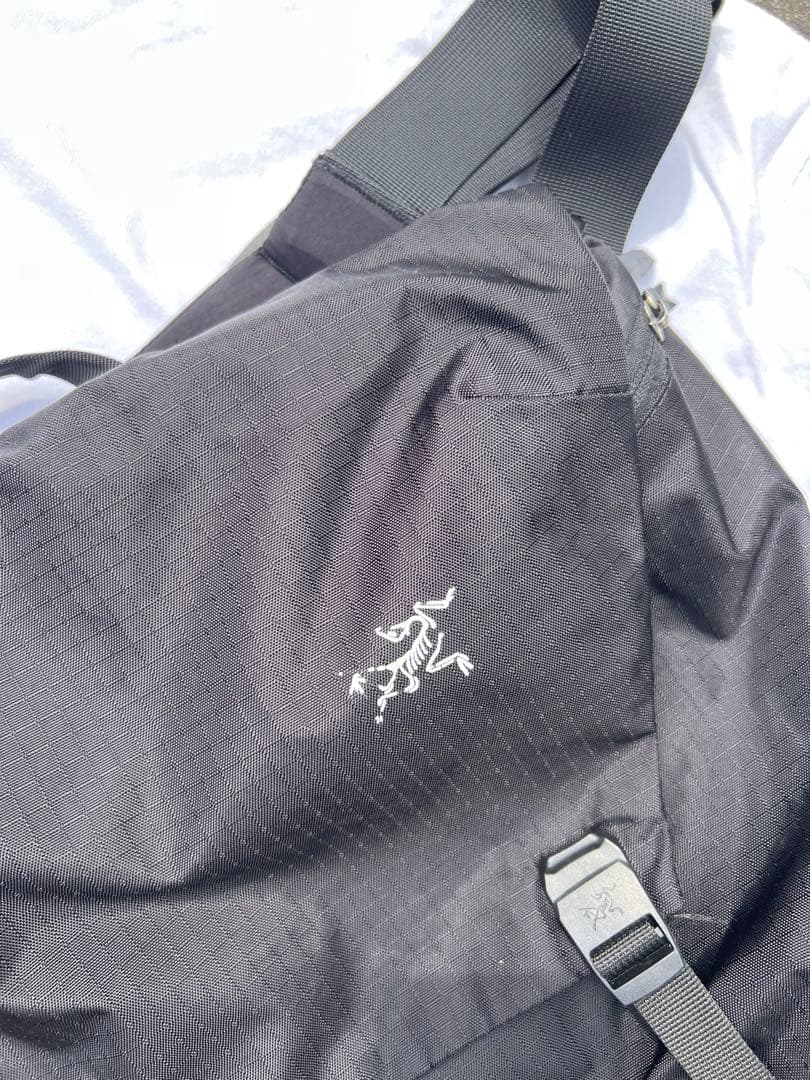 Arc'Teryx Shoulder Bags 10