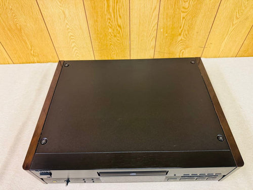 Sony Cd Sacd Player Cdp-555Esj