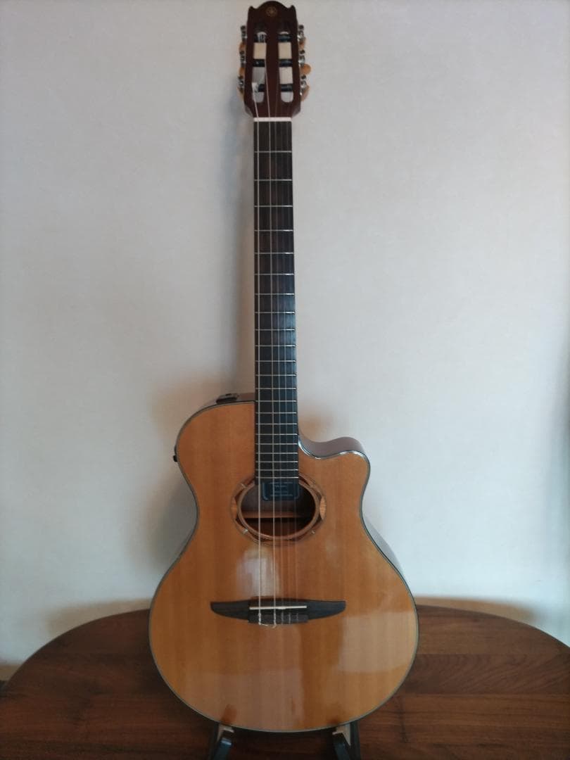 Yamaha Acoustic Guitars Ntx700