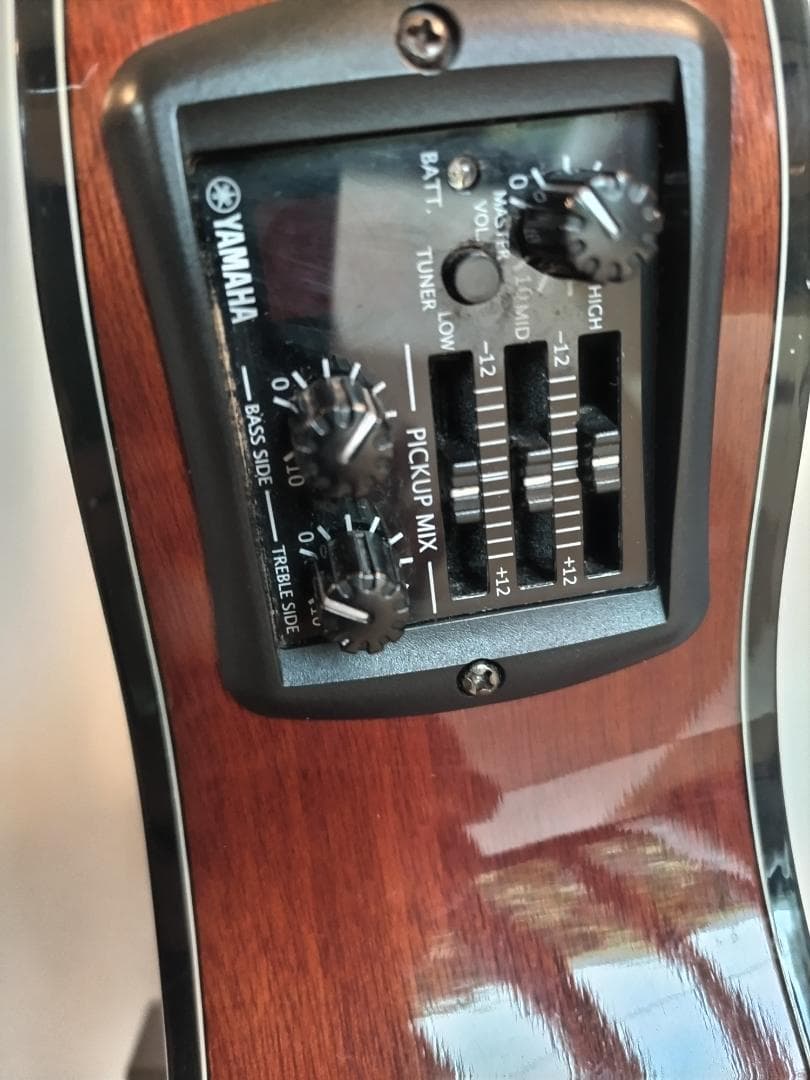 Yamaha Acoustic Guitars Ntx700