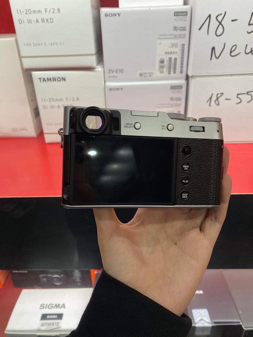 Leica Range Finder Camera Fujifilm X100V