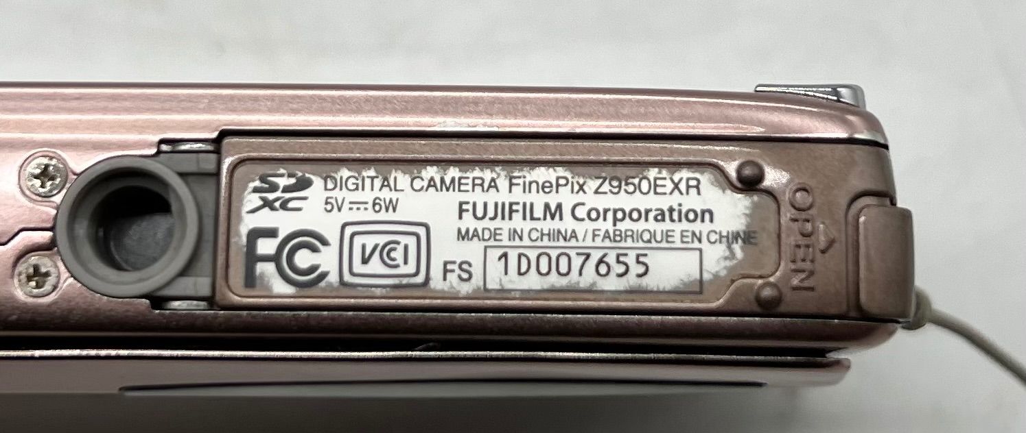Compact Digital Camera Fujifilm Finepix Z950Exr