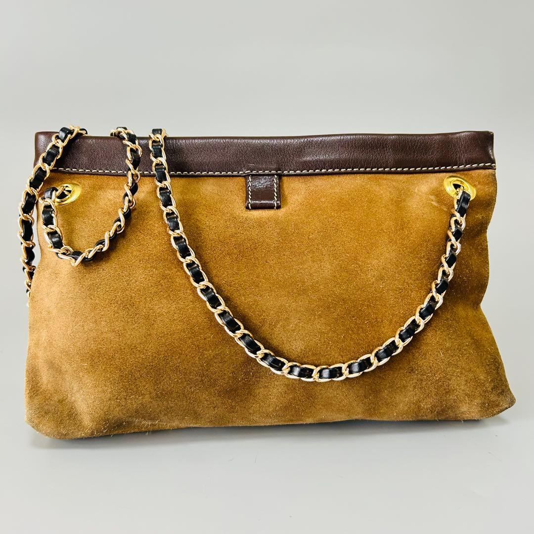 Loewe Shoulder Bags