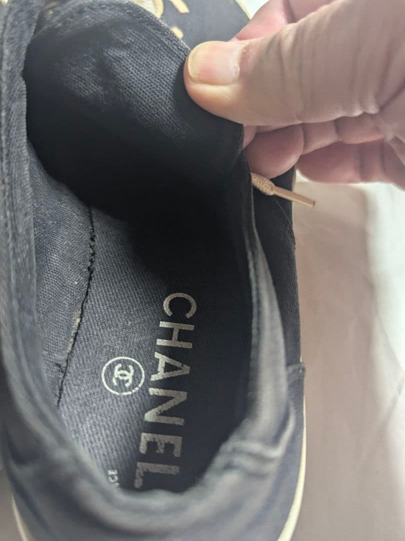 Chanel Sneakers Chanelvintagecclogosneakers
