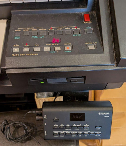 Yamaha Electronic Organs Electone El-900M /Mdr-5