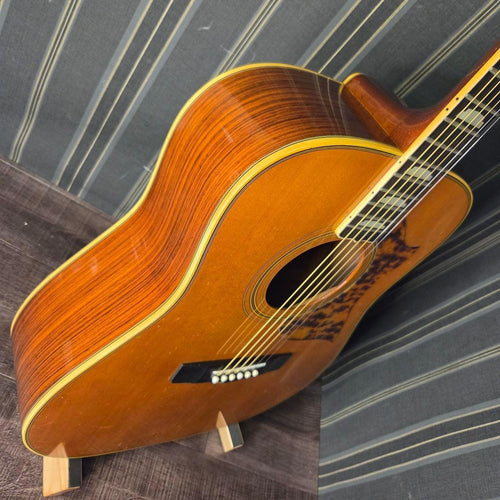 Yamaha Acoustic Guitars N-700
