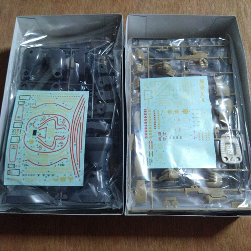 Bandai Rg (Real Grade) 4