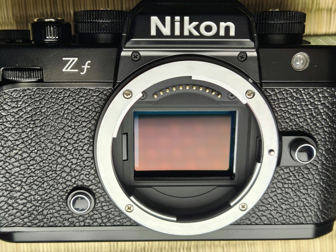 Nikon Mirrorless Interchangeable Lips Zf F/2 Se 11,500