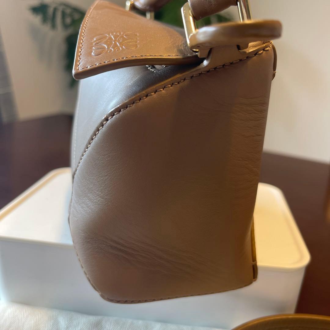 Loewe Shoulder Bags