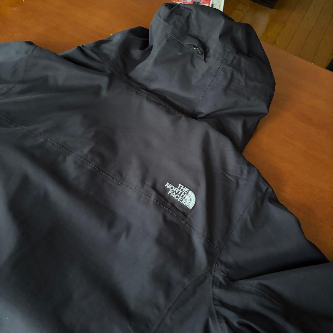 The North Face Mountain Parkas M