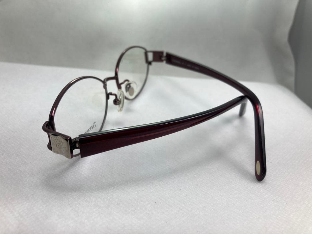 Tiffany Glasses Co.