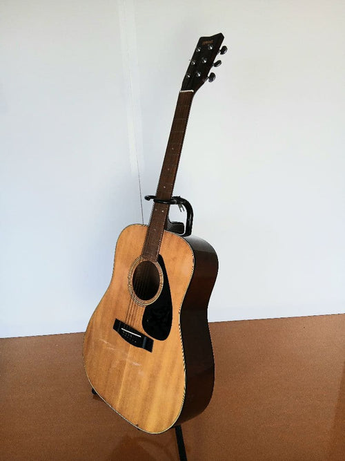 Yamaha Acoustic Guitar Fg-151B