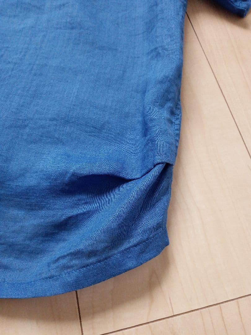 Ballsey Half-Sleeve Three-Quarter-Sleeve V