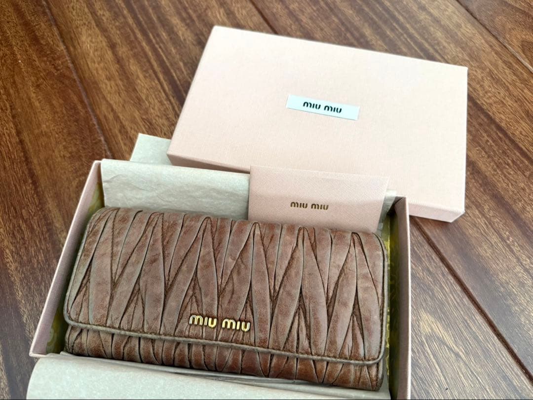 Miu Long Wallets