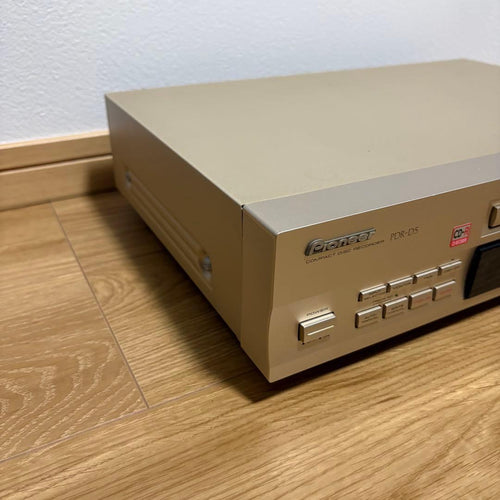 Pioneer Cd Sacd Players Pdr-D5