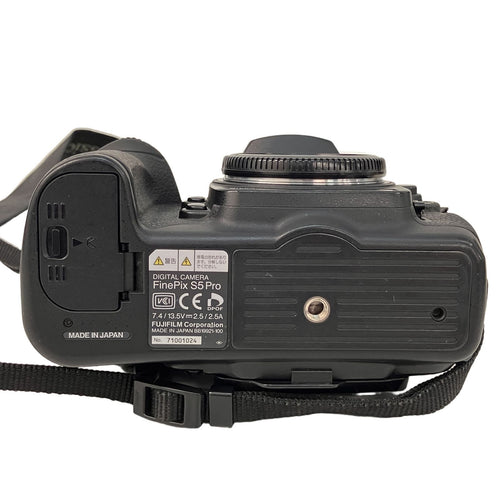 Digital Slr Fujifilm S5 Pro Mb-D200 Z11315993