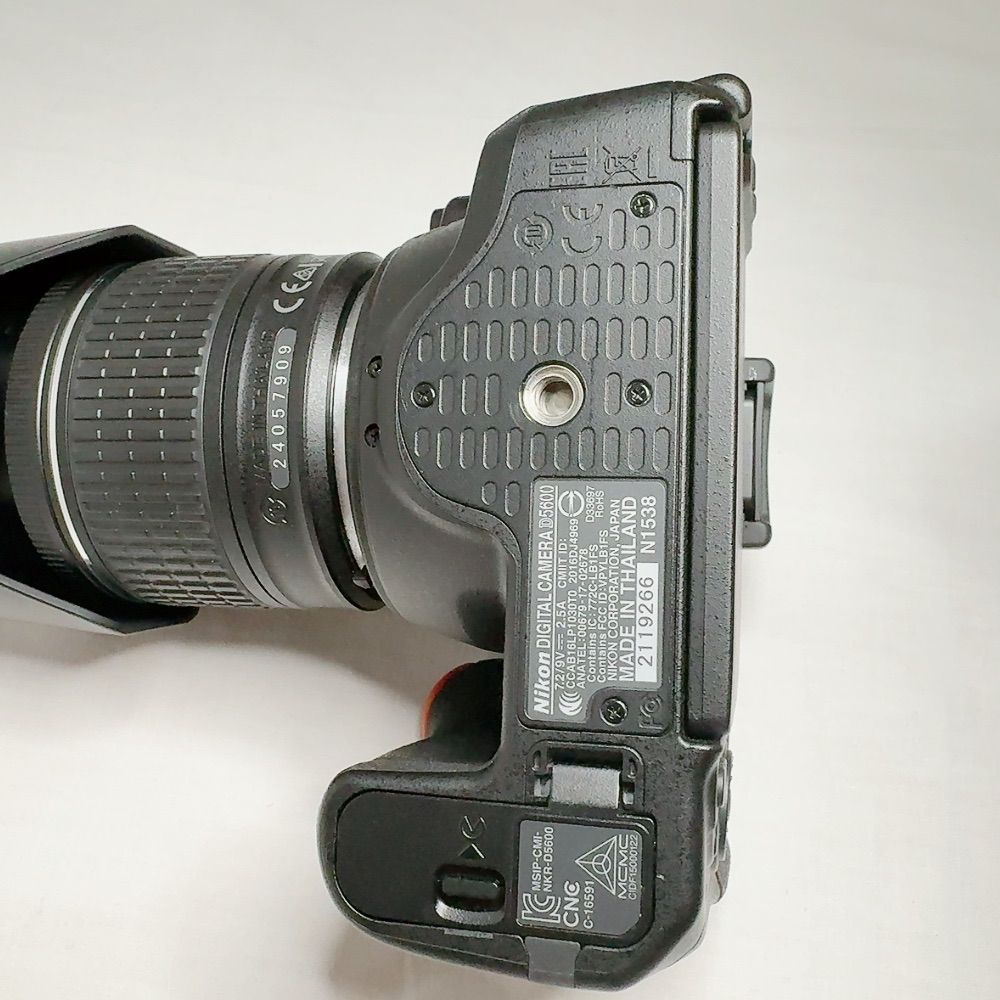 Nikon Digital Slr D5600 2416 Wi-Fi Bluetooth