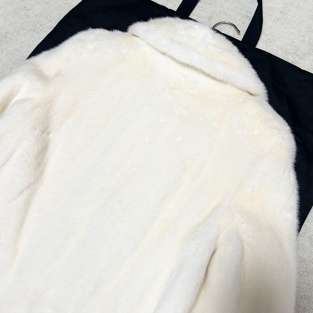 Abrigos de piel Saint Laurent París