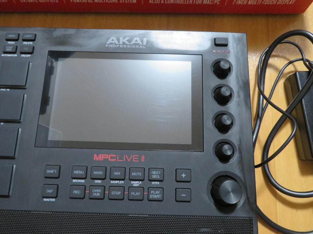 Samplers Akai Mpc Live2