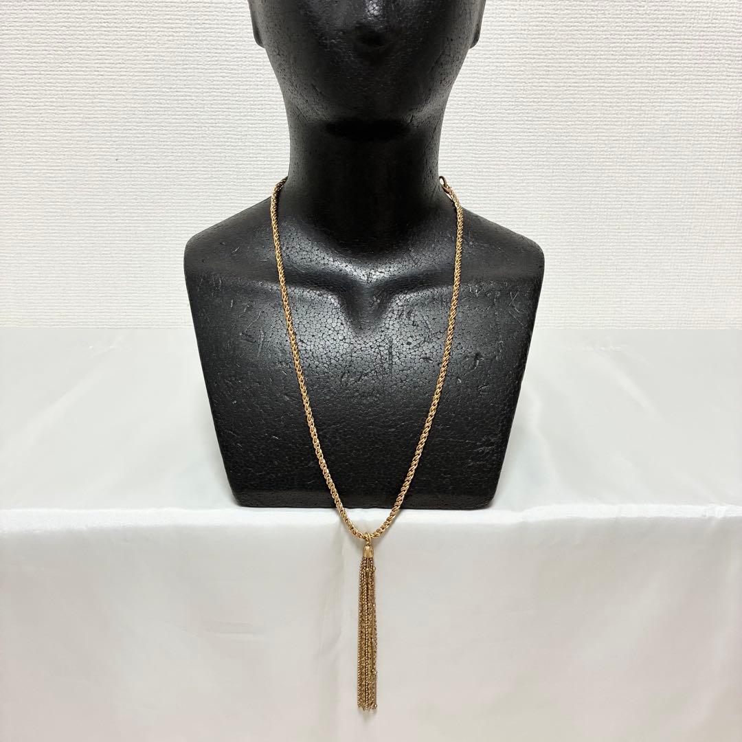 Qualite Necklaces