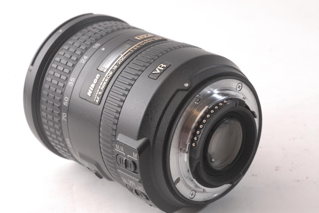 Zoom Lenses Vr Af-S -200 3.5-5.6G Dx