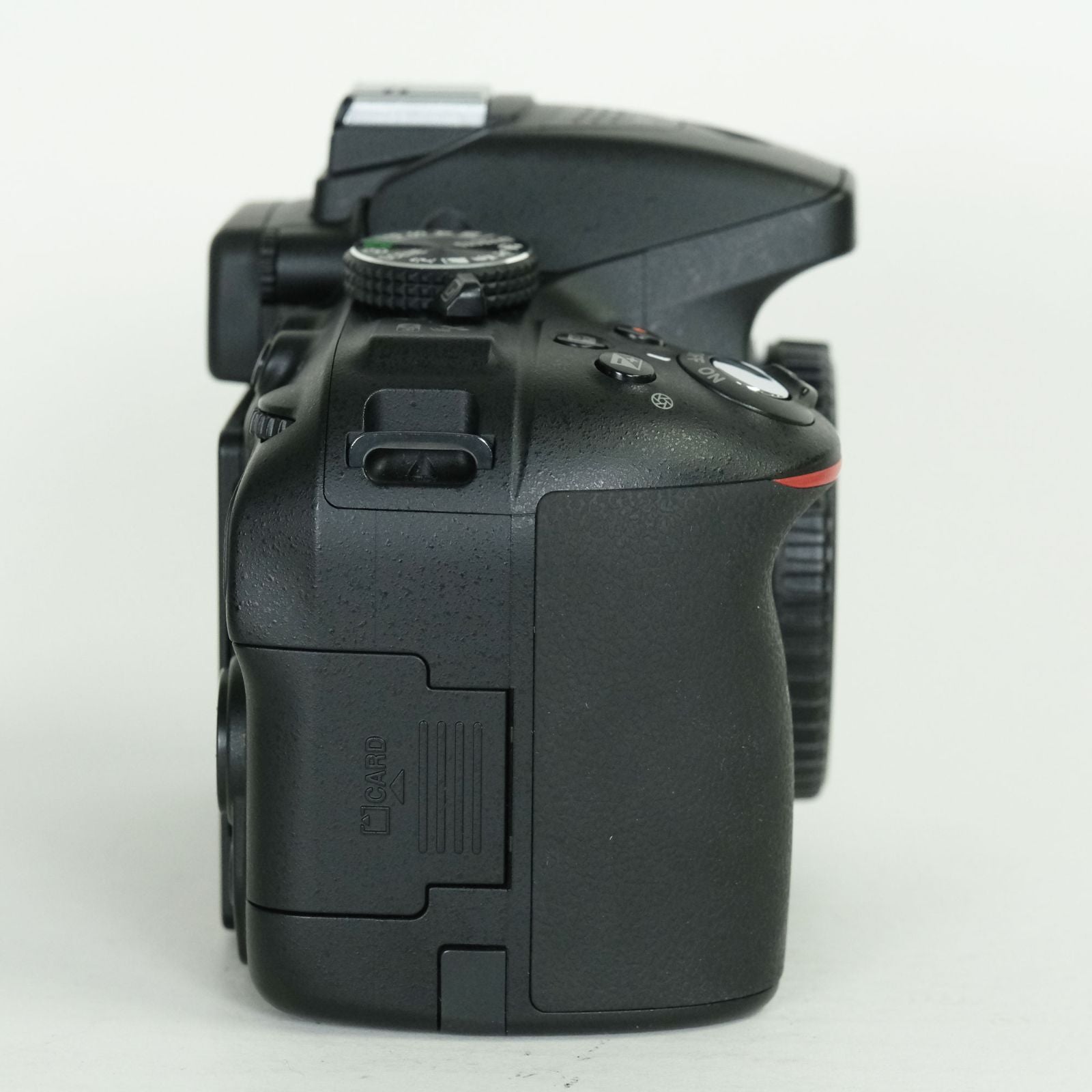 Nikon Digital Slr 4,480 D5300 F