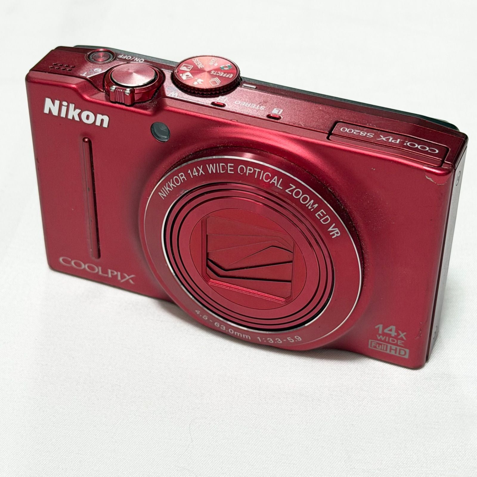 Nikon Compact Digital Camera /Coolpix/ /S8200/