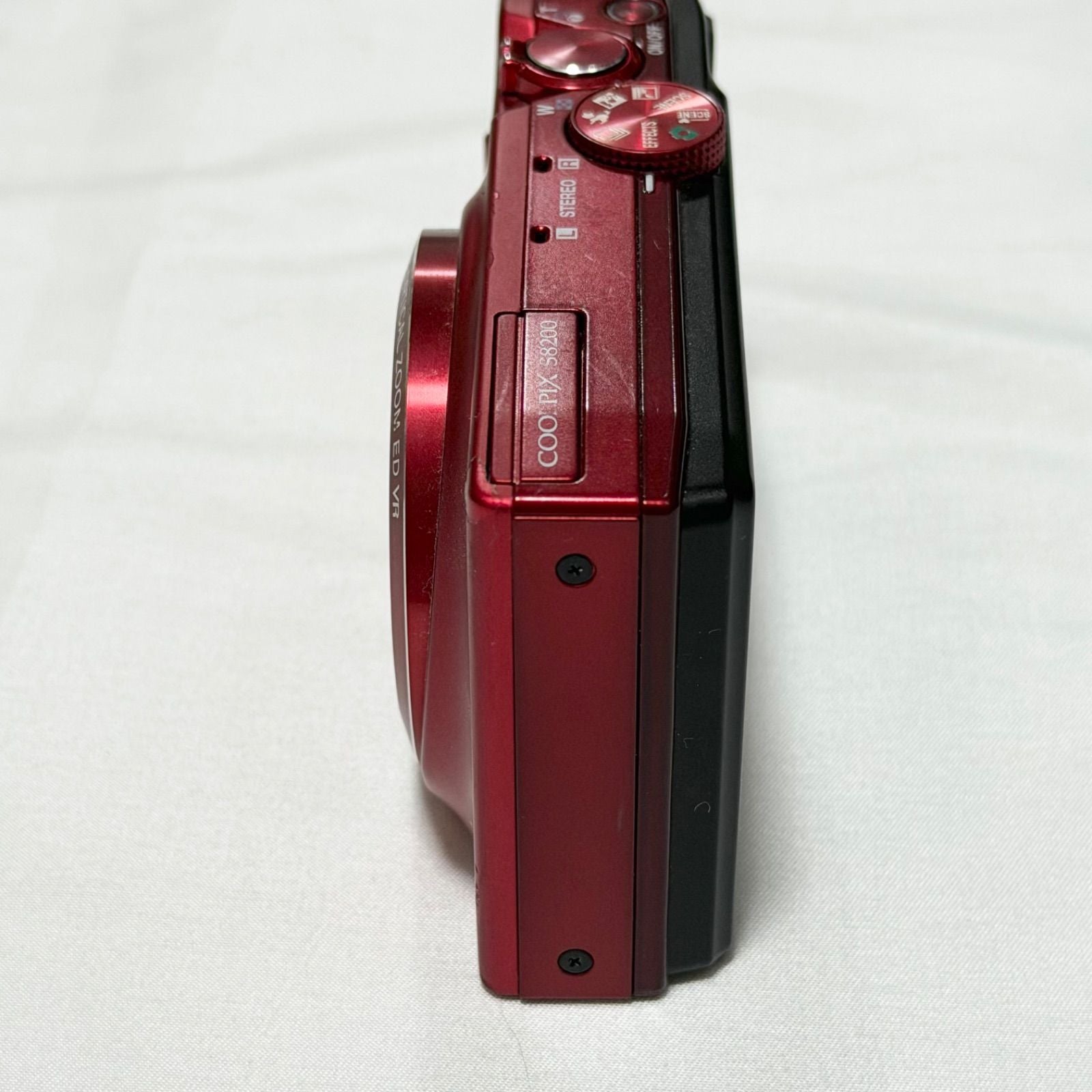 Nikon Compact Digital Camera /Coolpix/ /S8200/