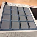 Akai Professional Samplers Mpc Live 2 Special Retro Edition